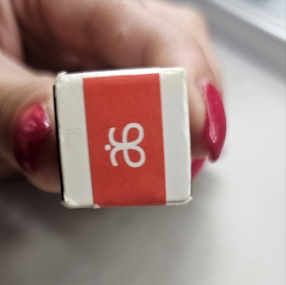 Arbonne Glossed Over Lip Gloss Mimosa - Picture 4 of 4